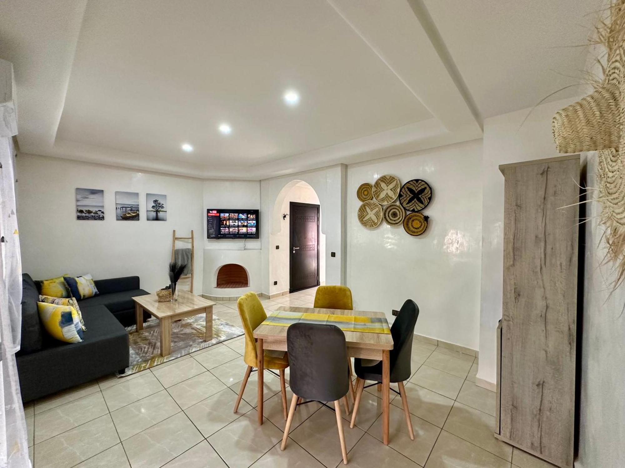 Oasis De Detente Avec Terrasse Et Vue Sur Piscine Marraquexe Exterior foto